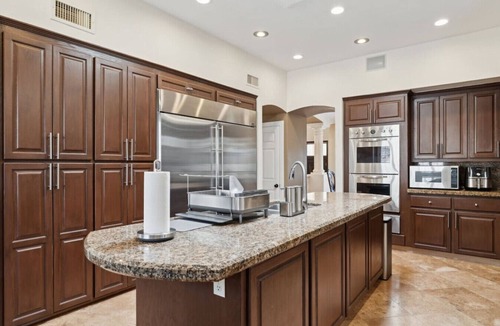 Moon Mountain Vistas House | 7,000 Sqft Home | pool | Movie Theater | Sauna