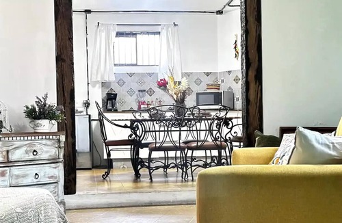 Guadalajara House | 7 Bedrooms 9 Beds 3 Kitchens Rooftop Lounge