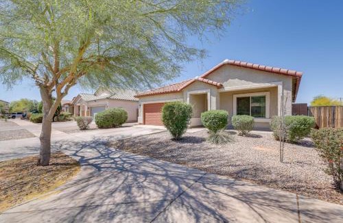 Laveen Village House | 7 Mi to Dtwn: Spacious Phoenix Home w/Patio