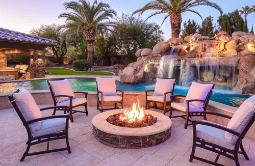 Paradise Valley House | 7BR Luxury Oasis w/Relaxing Lazy River, Basketball, Full Gym & Private Theater