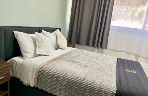 Leon Apartment | 8 VENATOR House Boutique