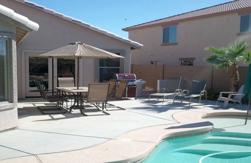 Dove Cove Estates House | 800 SQ FT PUTTING/CHIPPING GREEN NEXT TO HEATED POOL 4 BD RM HOME