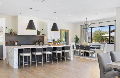 Palm Springs Cottage | 8bdr Villa Tennis/pickleball, Golf Green, Pool House, Gym, Bar Mesquite38