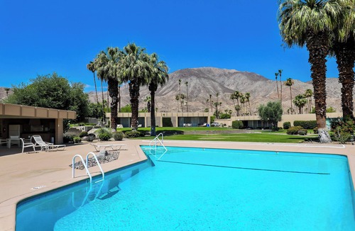 Palm Desert Condo | A Desert Escape at Historic Sandpiper - beautifully updated 3 bedroom