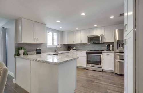 Laguna San Juan House | A Luxury Home Fit for a King! Minutes to Old Town Scottsdale, Fitness Center, Heated Pool & Spa!