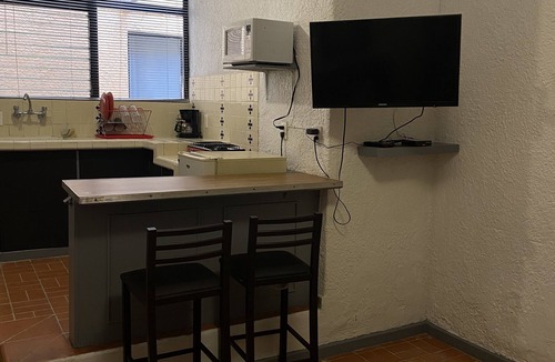 Chapalita Apartment | A metros del corazón de chapalita/departamento