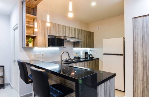 Monterrey Apartment | ¡A pasos de Fundidora! Wifi + Cajón | 2BR2br 6ppl
