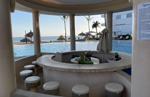 Quintas del Mar Apartment | a pie de playa con hermosa vista by G P S rentas