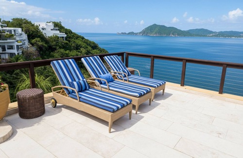 Peninsulas de Santiago House | A private retreat with unmatched views. CASAMÁ, where luxury meets the ocean.