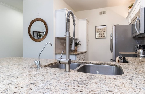 Paradise Valley Village Condo | A Traveler's Dream- Comfortable Condo in Scottsdale/Kierland area
