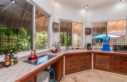 Akumal Villa | Abandon stress, all ye who enter here