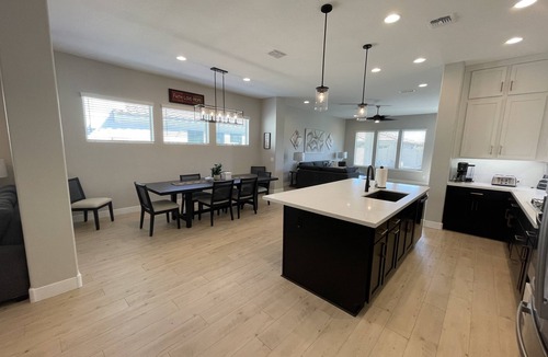 Maricopa County House | Absolutely stunning new home in Litchfield Park, close to Verrado area!