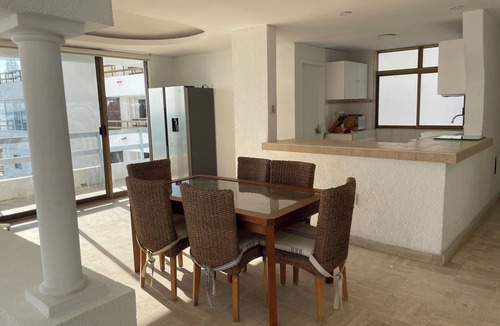 Costera Acapulco Apartment | Acapulco: Amazing Apartment in a Prime Location!