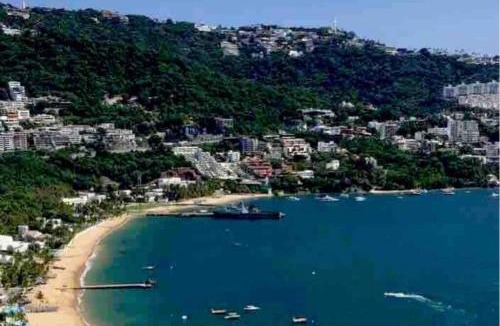 Costa Azul Apartment | Acapulco Cuerdas de mi Guitarra alberca abierta