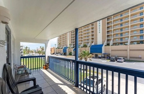 South Padre Island Condo | Across the Street from the Beach By Rent On Padre