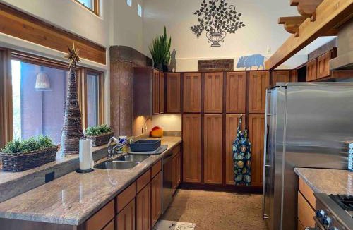 Maricopa County House | Adventure and Serenity in Litchfield Park Sleeps 8