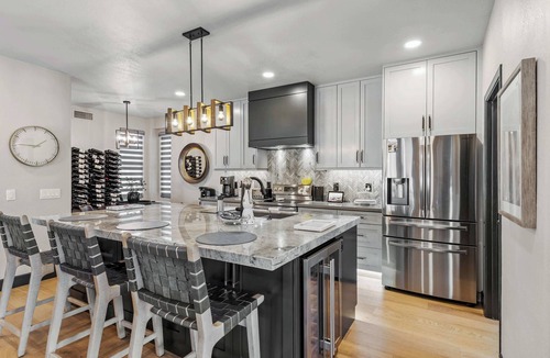 Kierland House | Aeris - Pool & Gym - Near Kierland Commons