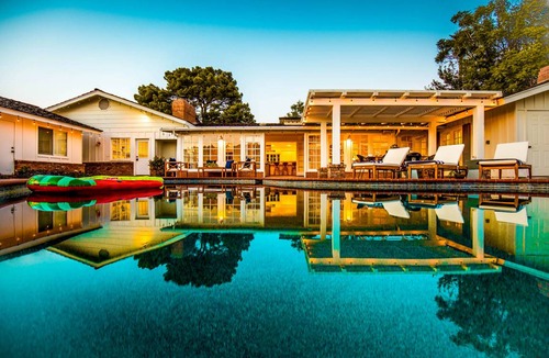 Arcadia House | Agave by AvantStay Expansive Resort Style Estate w/ Pool & Mtn Views!