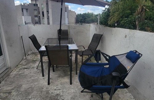 Zapopan House | Aguilas Room 1