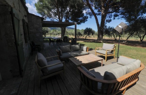 Porto-Vecchio House | Air-conditioned stone villa with heated swimming pool + town center parking space