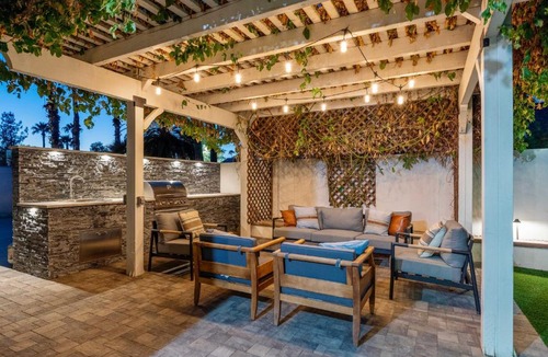 Paradise Valley Village House | Airy Scottsdale Home Near World-Class Golfing!