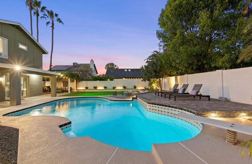 Paradise Valley Village House | Airy Scottsdale Home Near World-Class Golfing!