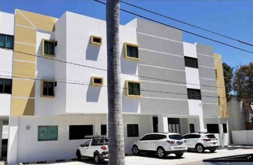 Las Gaviotas Condo | Alcantara apt, Ground floor, great for digital, 2 blocks walk to beach