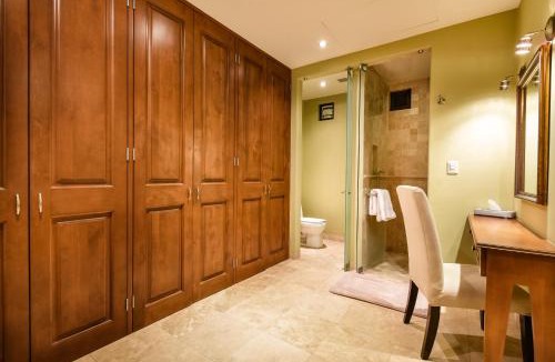 Downtown San Jose del Cabo Resort | Alegranza Luxury Resort - All Master Suite