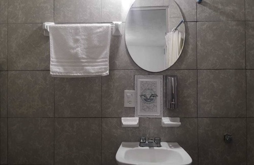 La Cruz Apartment | Alexa room/handy and safe/2 per.