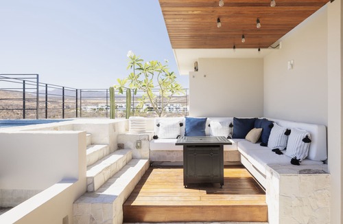Puerto San Carlos House | Alojamiento Entero: Condominio en México