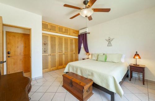 Nopolo House | Amazing 1 Bed & 1 Bath Condo with Ocean, Mountain and Golf course View
