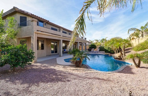 Terramar House | AMAZING home Close to Stadiums! HEATED Pool! SPACE for the whole Family!