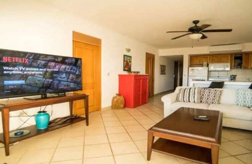 Zona Hotelera Condo | Amazing terrace at Peninsula V4 303