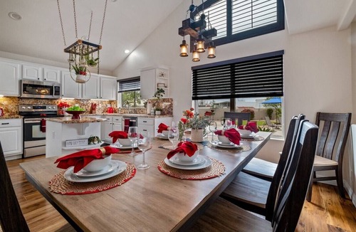 Gilbert House | Amenities Galore! Heated Pool, Play Structure, Putting Green