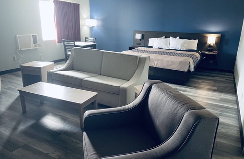 Gila Bend Hotel | Americas Choice Inn And Suites