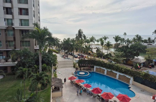 Zapopan Apartment | An amazing apartment on the beach with an incredible ocean view.