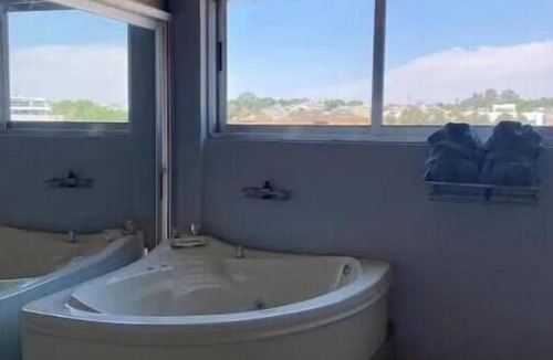 Tepatitlan de Morelos Apartment | Apartamento Habitación con Cama Queen y Bañera de Hidromasaje