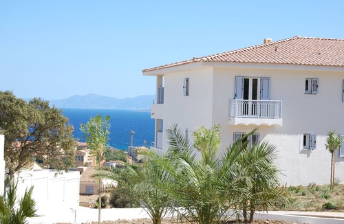L'Ile-Rousse Apartment | Apartment 57m2, RESIDENCE GRAND STANDING, TERRACE 26m ², FACE SEA, BEACH 800m