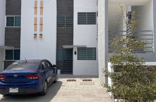 Ixtapa Apartment | Apartment in gated community with pool