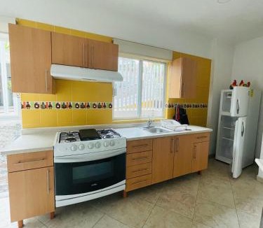 Queretaro Hotel | Apartment with Pool, Gym & A/C Suite