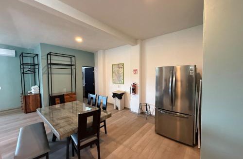 Queretaro Hotel | Apartment with Pool & Gym