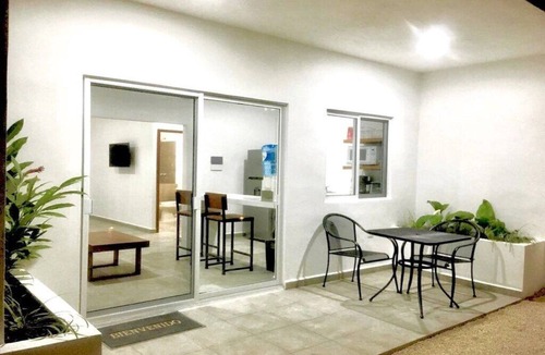 Puerto Morelos Apartment | AQUA GUESTHOUSE 8~ A+ INTERNET ~ STEPS TO THE BEACH