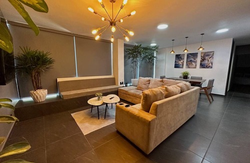 Zamora de Hidalgo Apartment | AR Suites 2: La Calzada
