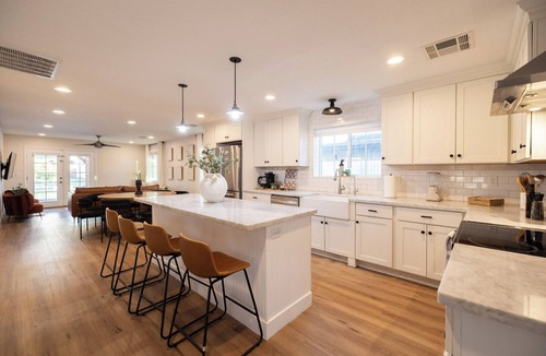Arcadia Lite House | Arcadia Oasis | Heated Pool & Near Old Town