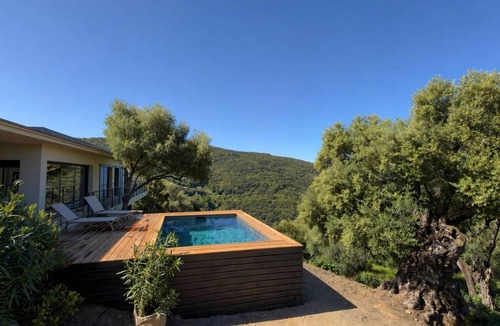 Viggianello House | Architect-designed villa with breathtaking sea view and swimming pool