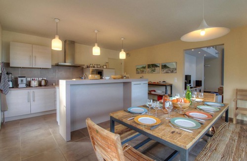 Pinarellu Villa | Architect-designed villa with air conditioning, private pool, and pétanque court