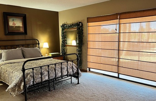 Arizona City House | Arizona City golf course home with pool and RV parking, pets allowed!