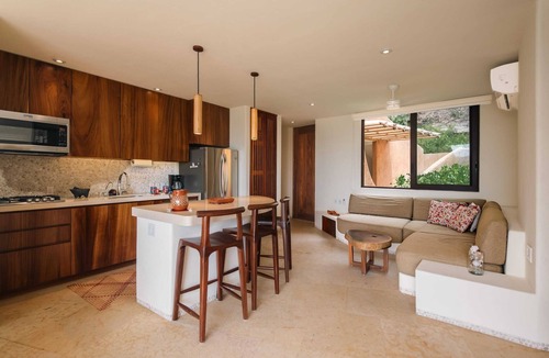 Playa Las Gatas Apartment | Armadillo Living Villas