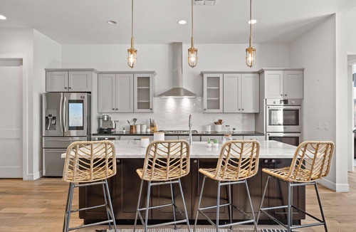 Rancho Ventura Villa | Backyard Resort Heated Pool Outdoor Kitchen