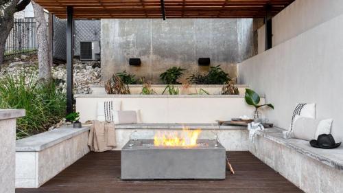 Apache Shores House | Barton by AvantStay